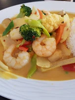 Garnelen In Thai Curry Gelb Leicht Scharf
